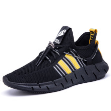 2021 Новые продукты мужские бегают обувь Sport Sport Shoes Crong Sneakers Lightweight